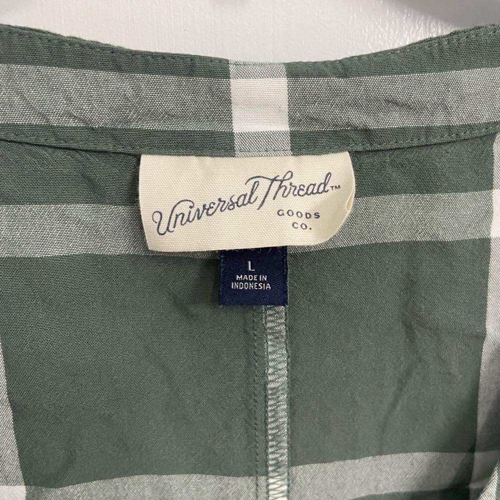 Universal Thread Blouse - Picture 2 of 6